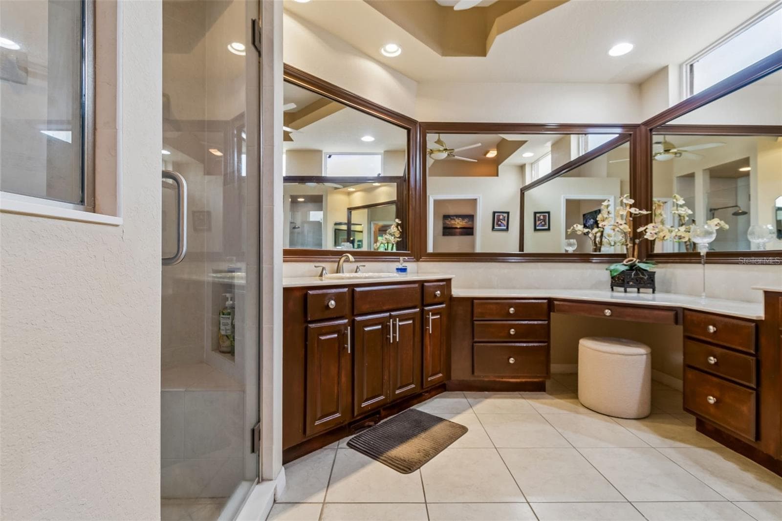 Single Family Residence at 566 PLANTERS MANOR WAY, BRADENTON, photo 40 of 73