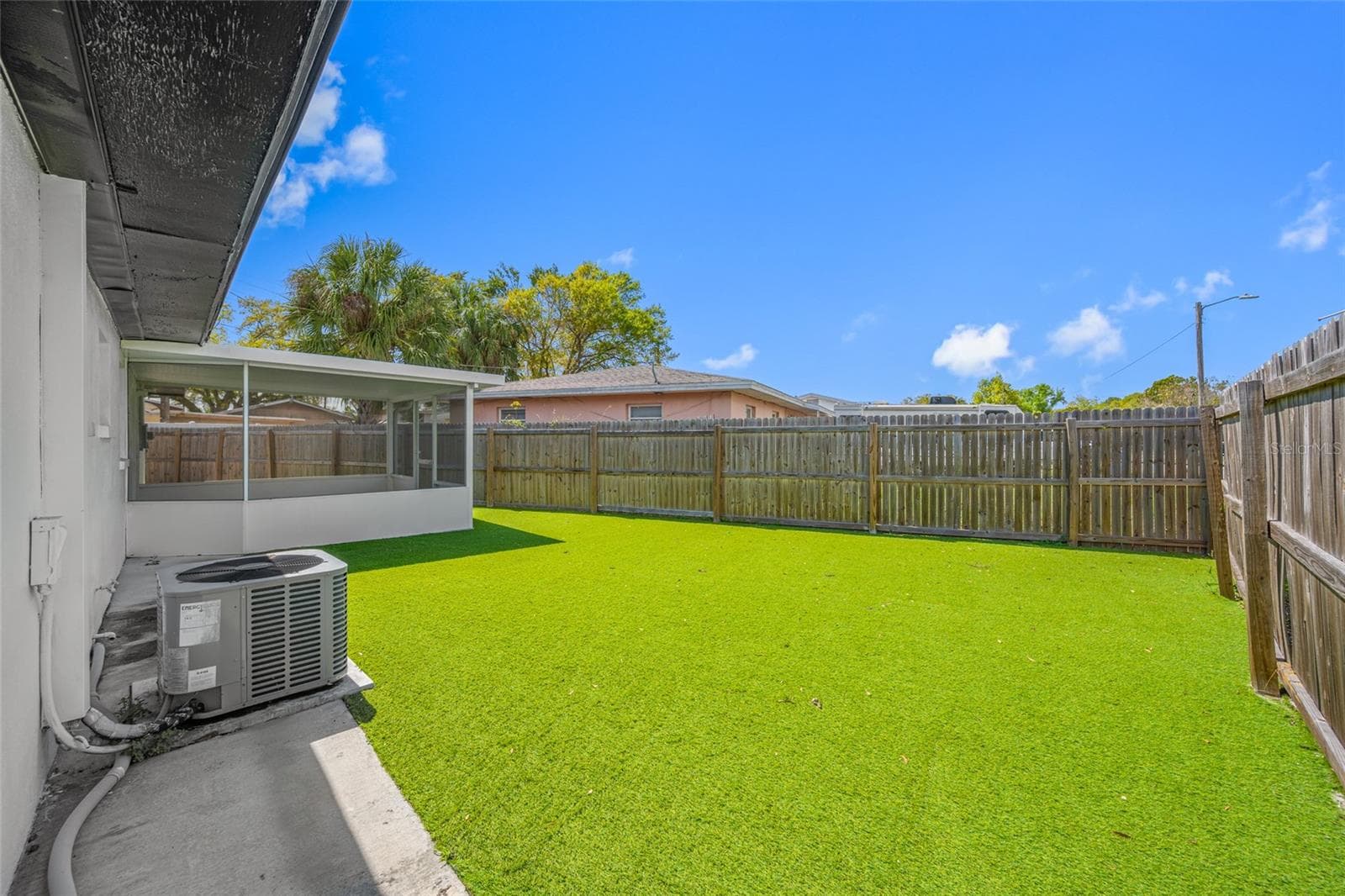 Single Family Residence at 4916 CARLYLE RD, TAMPA, photo 46 of 56