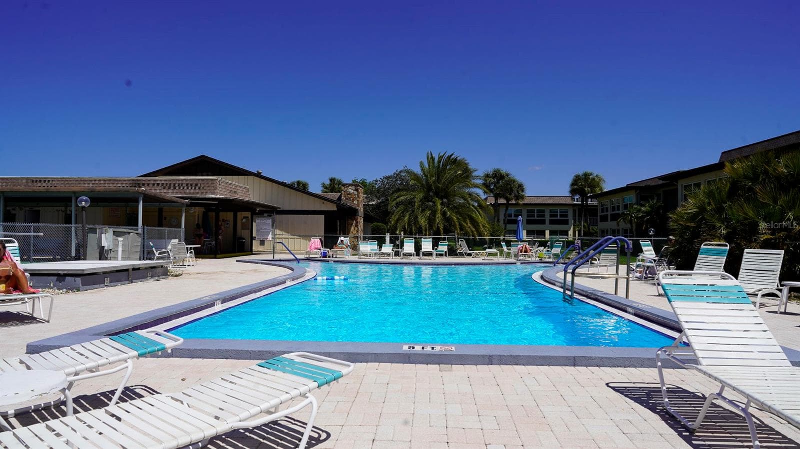 Community pool - 4807 MARINE PKWY #103, NEW PORT RICHEY
