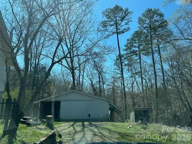 BUILDING - 1523 Buck Ford Road, Shelby
