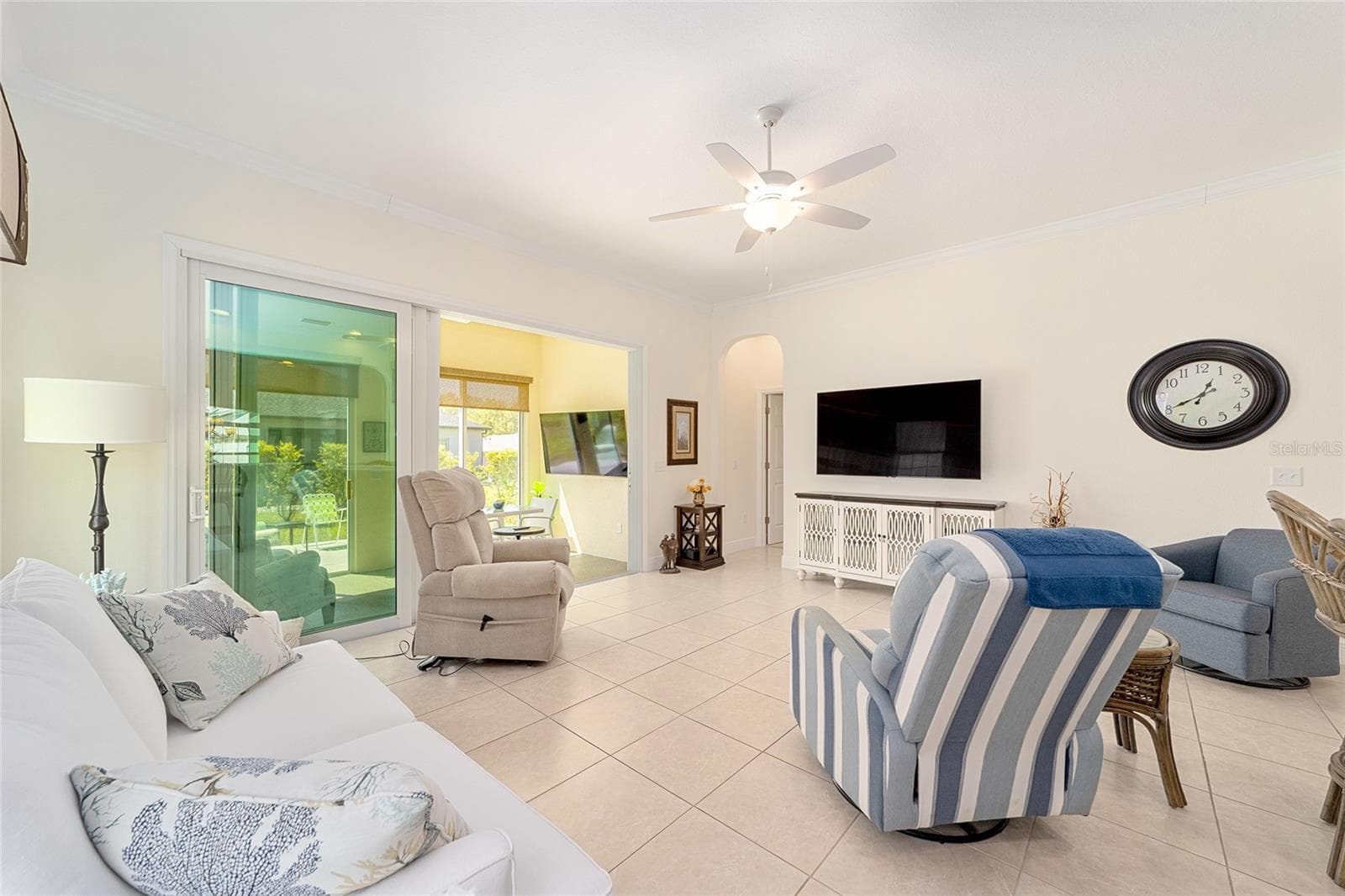 Single Family Residence at 10948 SE 167TH PL, SUMMERFIELD, photo 12 of 62