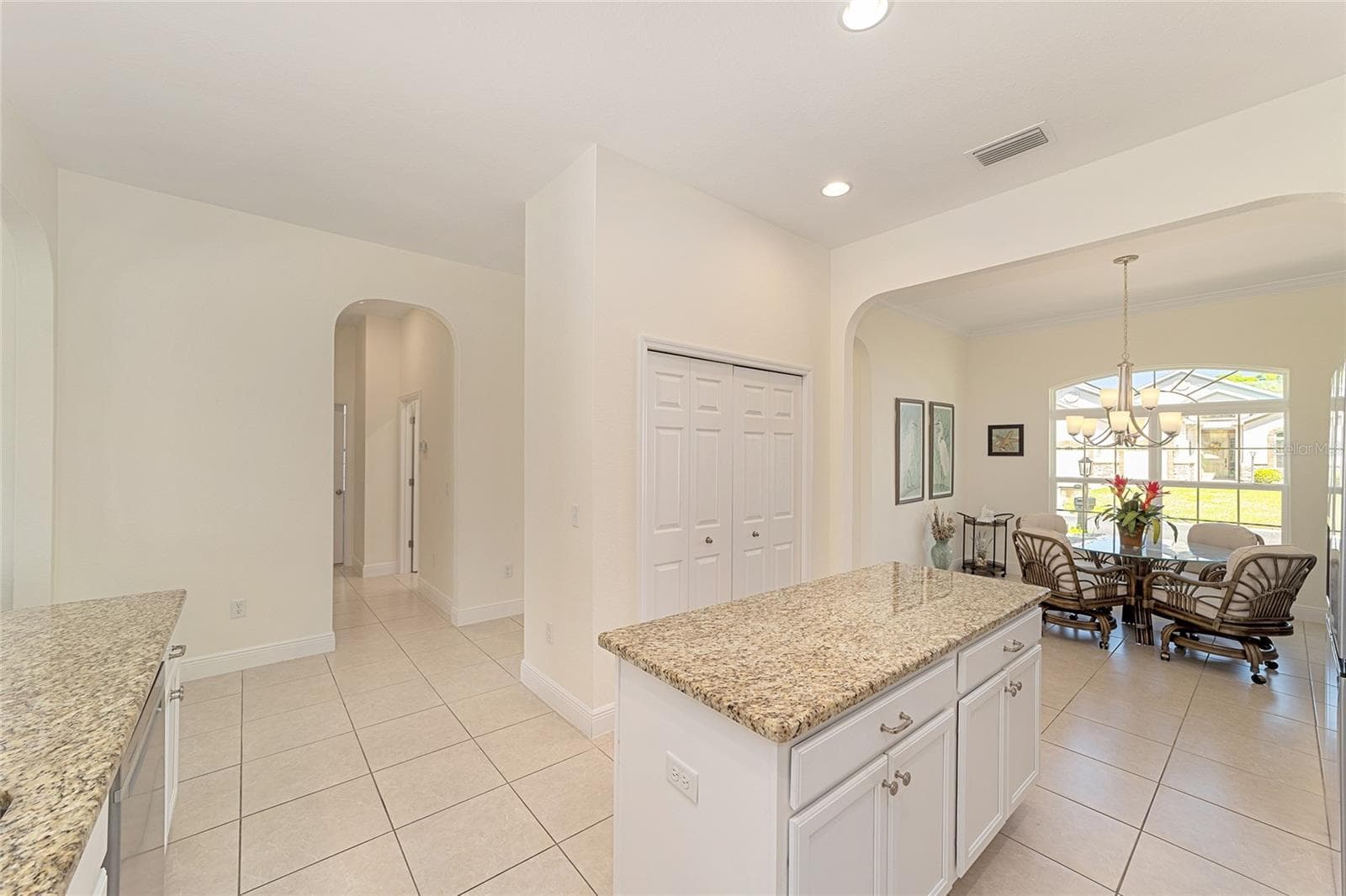 Single Family Residence at 10948 SE 167TH PL, SUMMERFIELD, photo 19 of 62