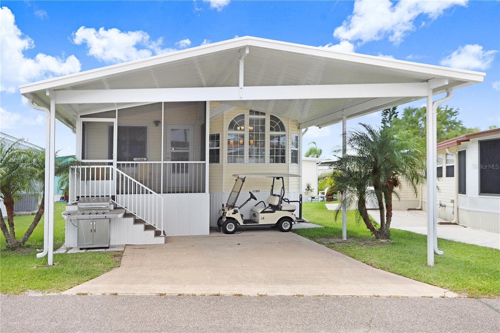 Manufactured Home at 3333 26TH AVE E #1104, BRADENTON, photo 3 of 28