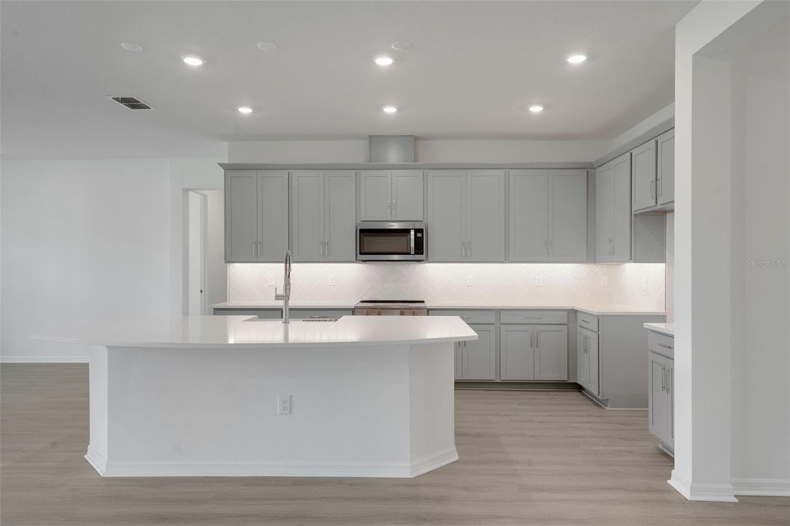 Single Family Residence at 17417 VALLEYWOOD PKWY, LAND O LAKES, photo 20 of 55