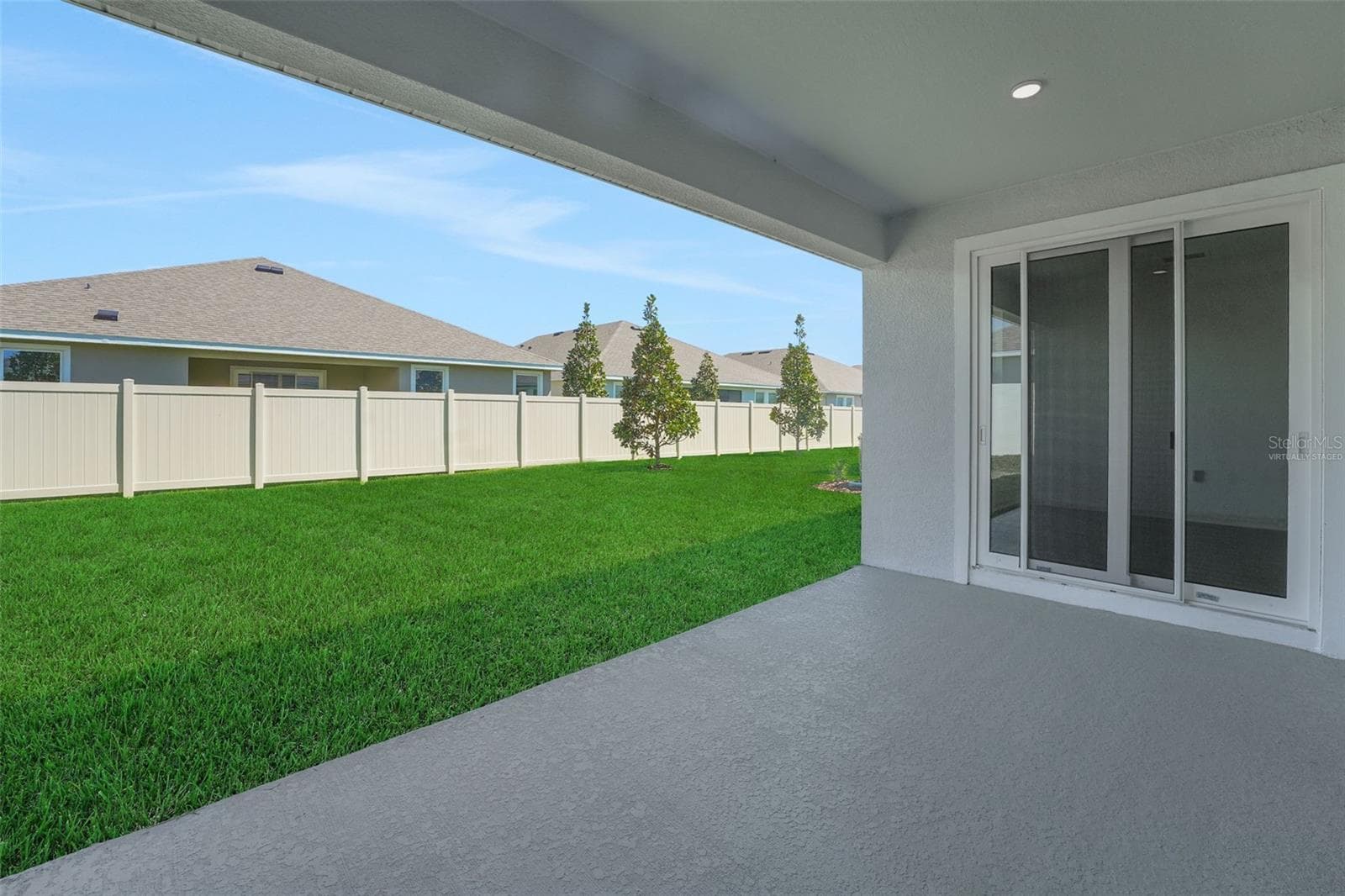 Virtually Staged - 17417 VALLEYWOOD PKWY, LAND O LAKES