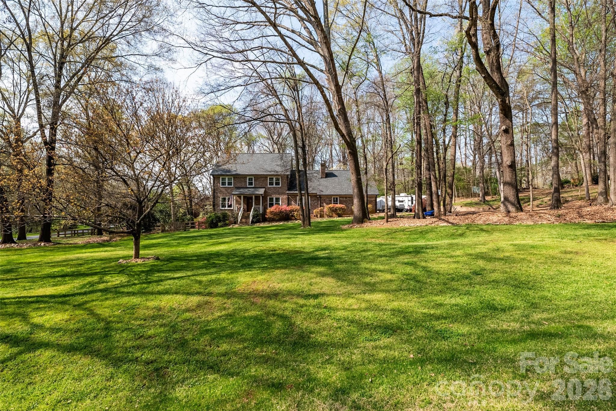 Flat front yard with Firepit - 1015 Quail Circle, Salisbury