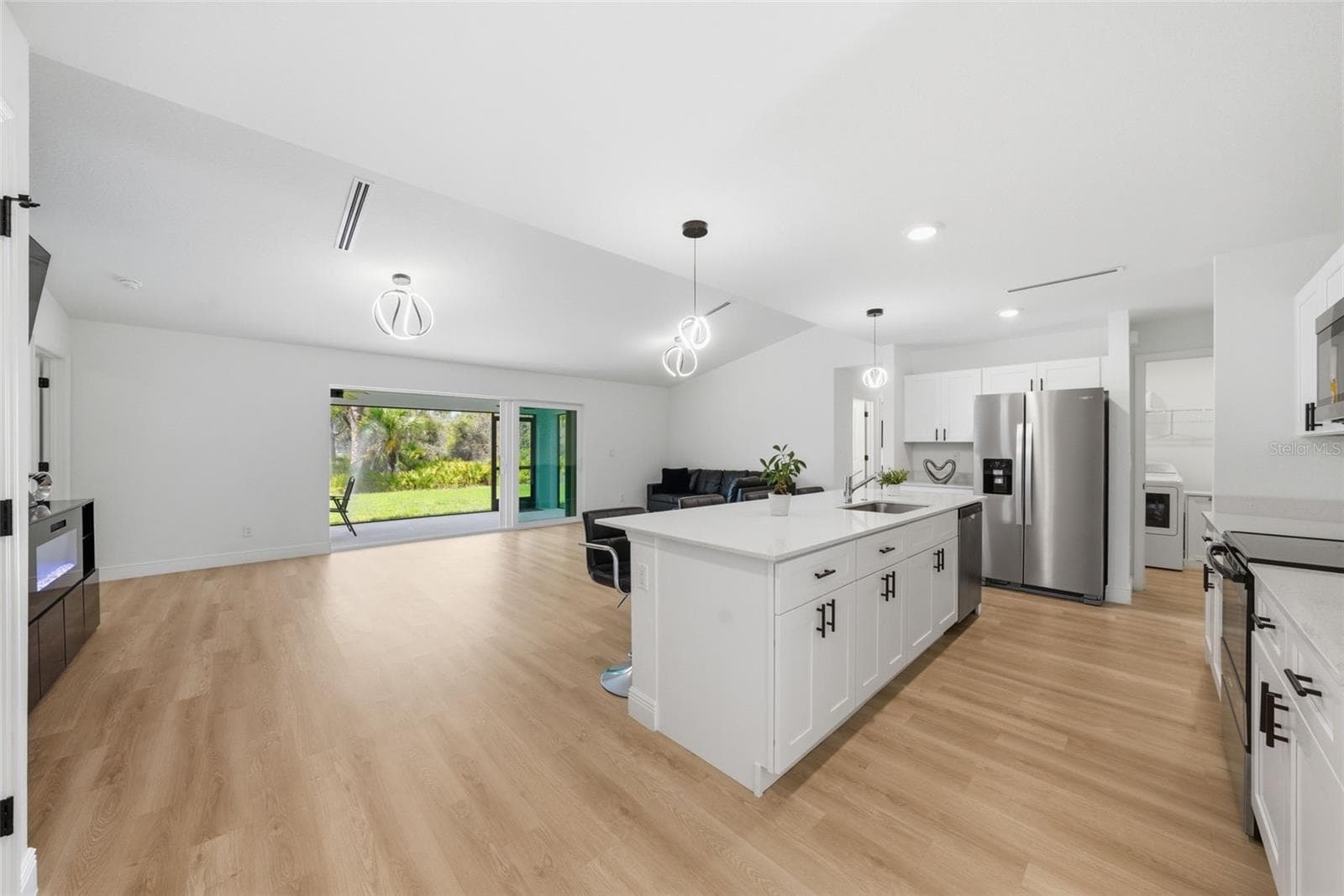Single Family Residence at 49 TROUTDALE ST, PORT CHARLOTTE, photo 5 of 64