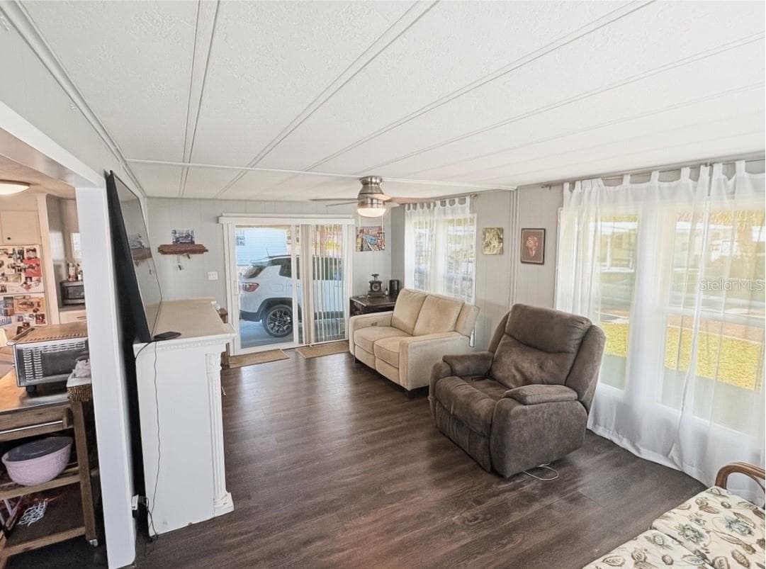 Manufactured Home at 108 N TIMBER TRL, WILDWOOD, photo 17 of 24