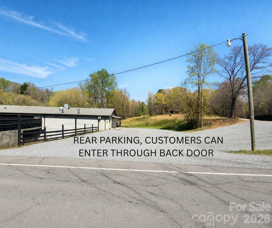 Food/Beverage at 1519 W NC Hwy 150 Highway, Lincolnton, photo 2 of 25
