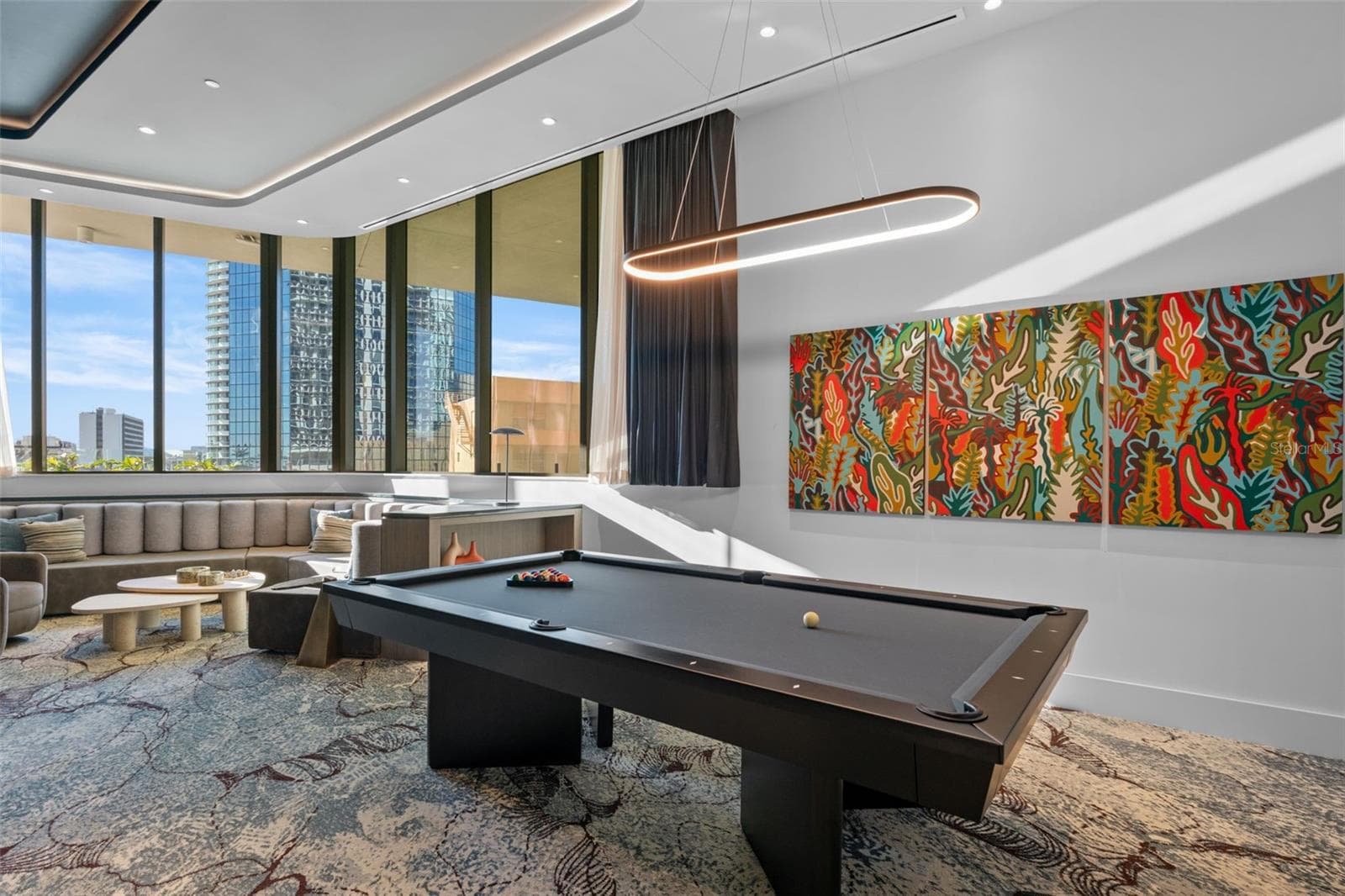 Condominium at 275 1ST AVE #3807, ST PETERSBURG, photo 17 of 36