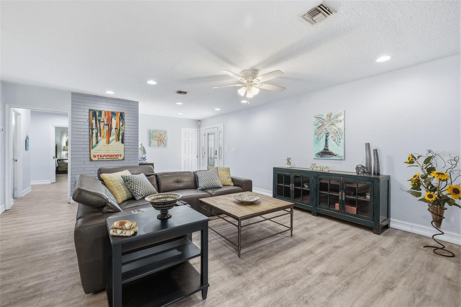 Single Family Residence at 4339 50TH AVE S, ST PETERSBURG, photo 6 of 45