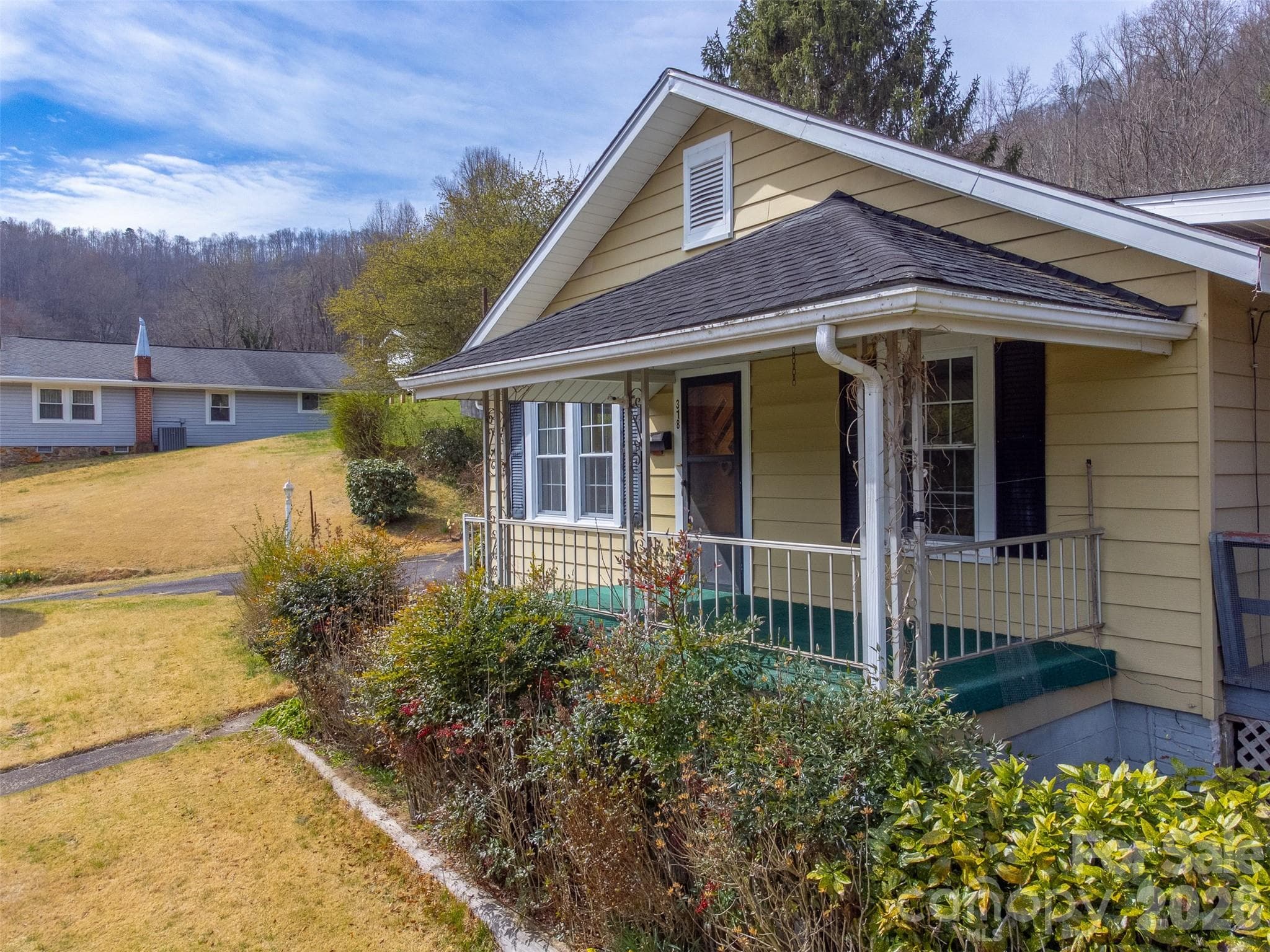 Single Family Residence at Sylva, photo 2 of 47