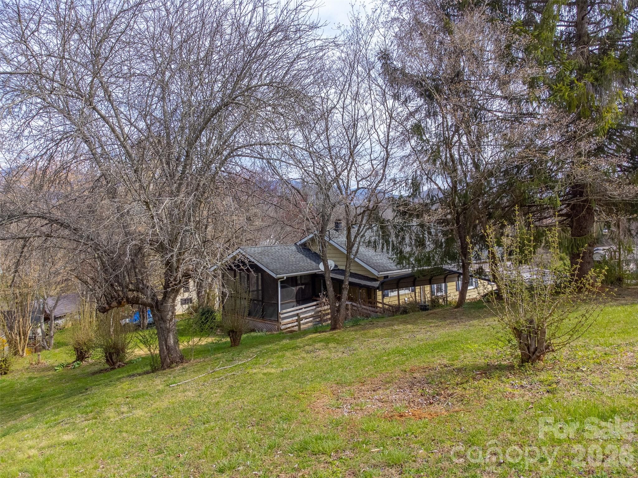 Single Family Residence at Sylva, photo 27 of 47