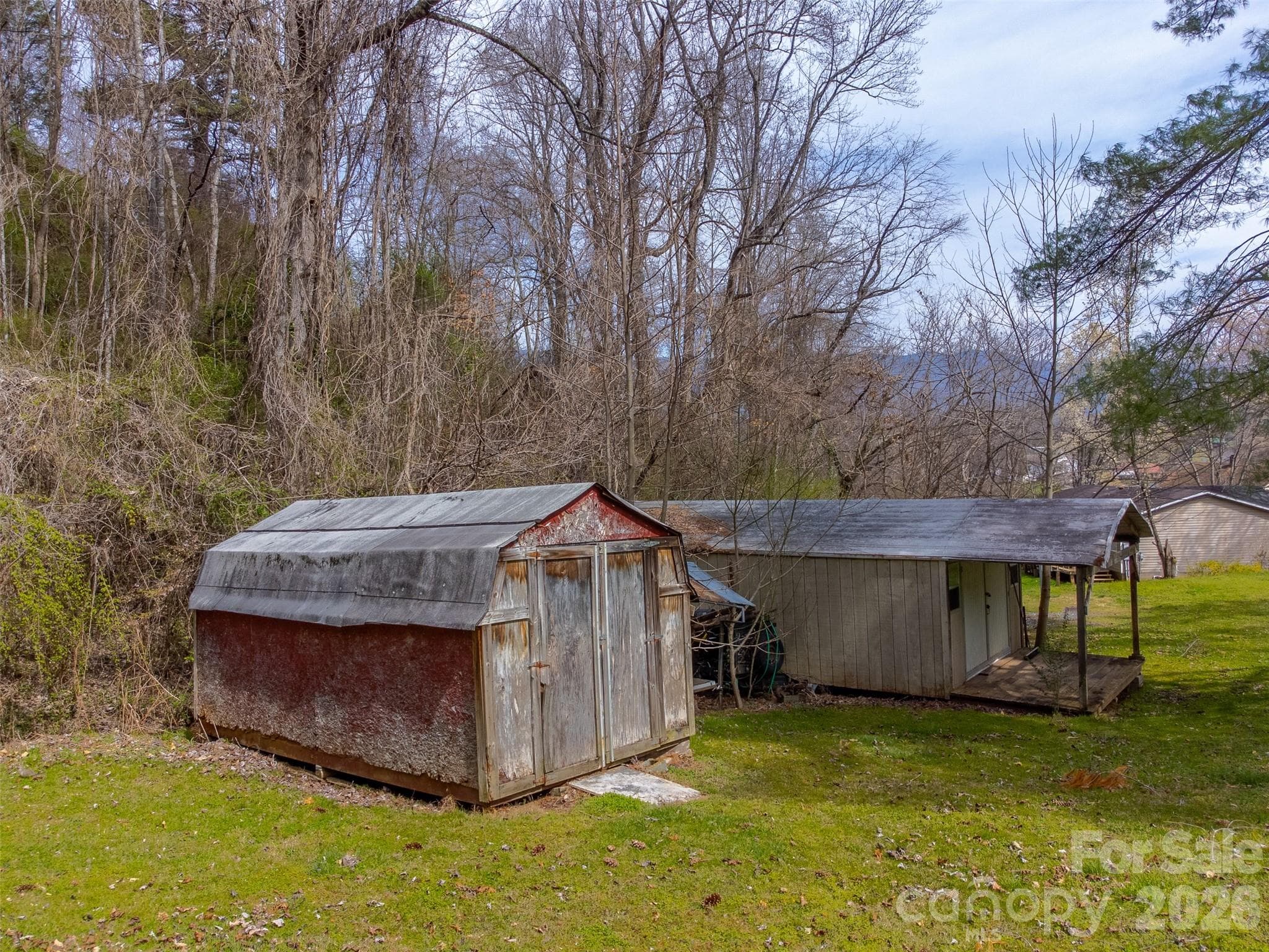 Single Family Residence at Sylva, photo 40 of 47