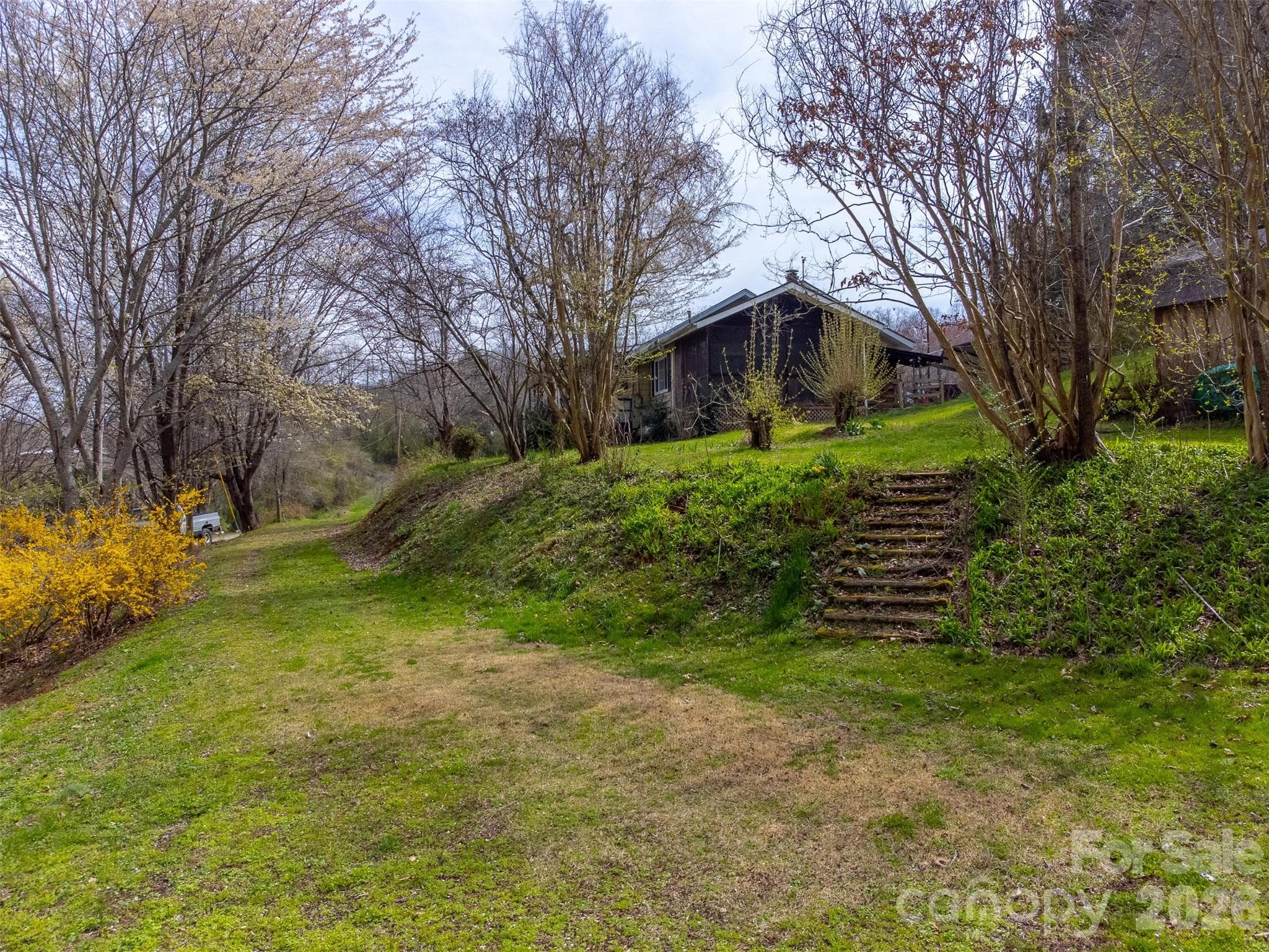 Single Family Residence at Sylva, photo 43 of 47
