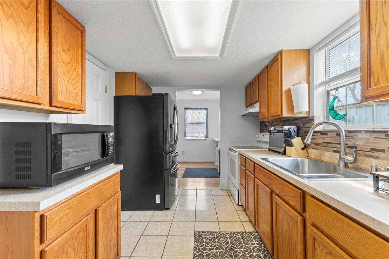 Kitchen - 11119 MAHIN LN, RIVERVIEW