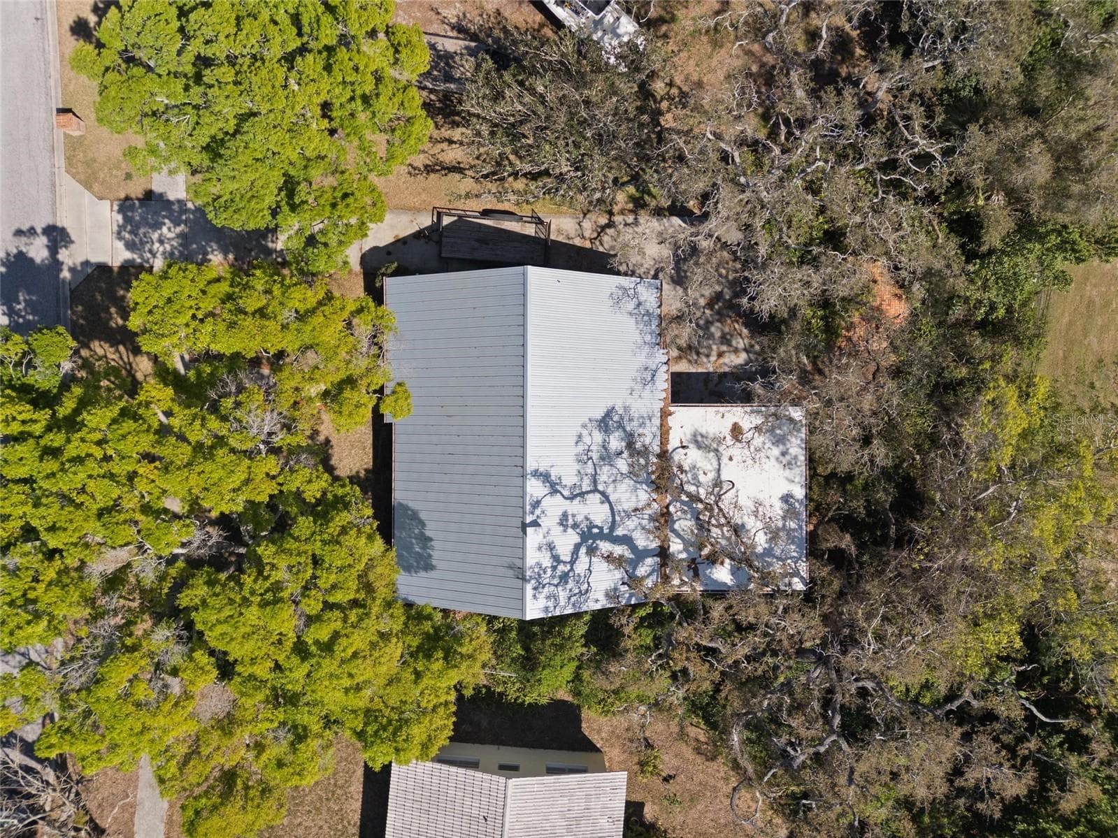 Single Family Residence at 502 HILLCREST AVE, TARPON SPRINGS, photo 32 of 34