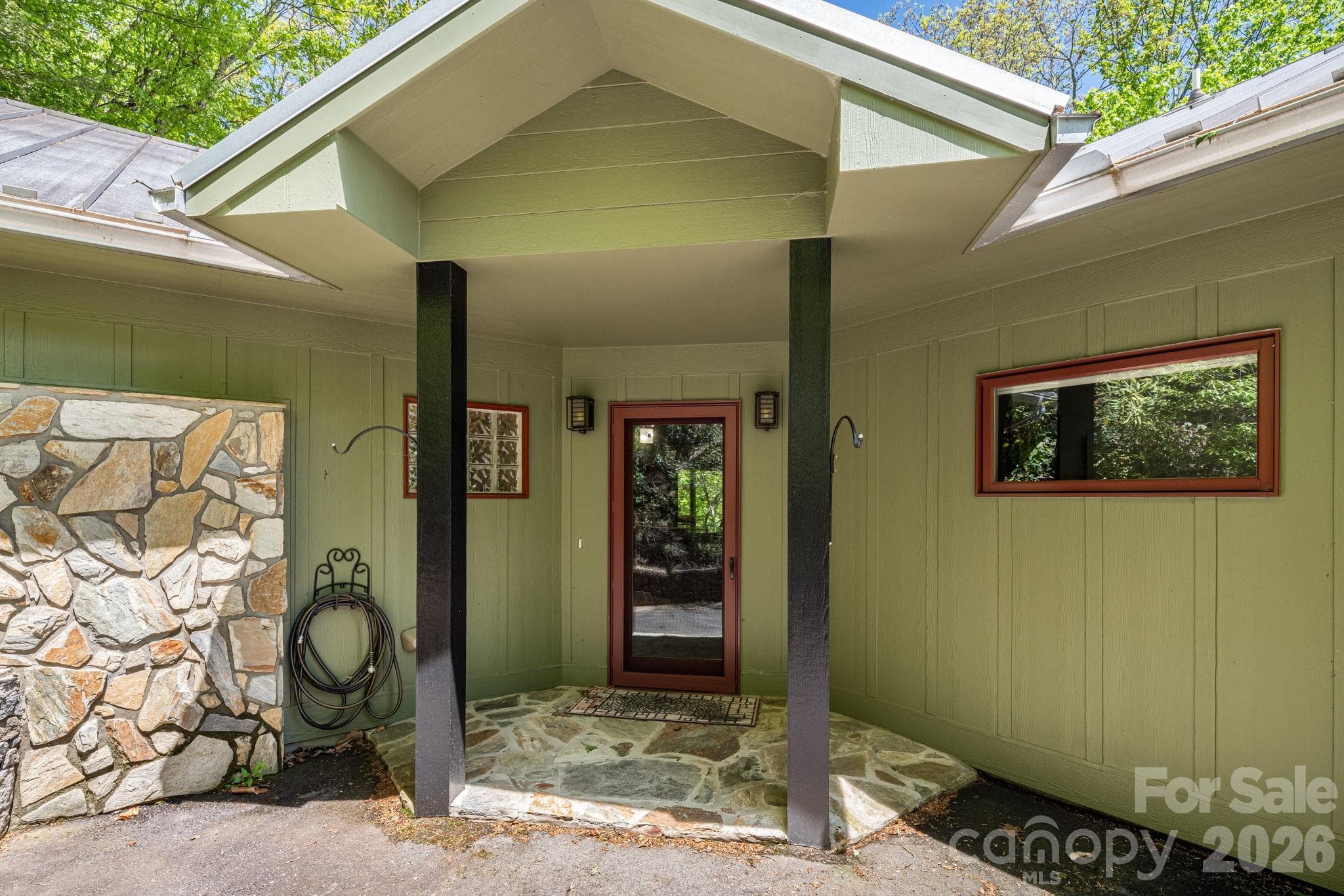 Single Family Residence at Waynesville, photo 4 of 38