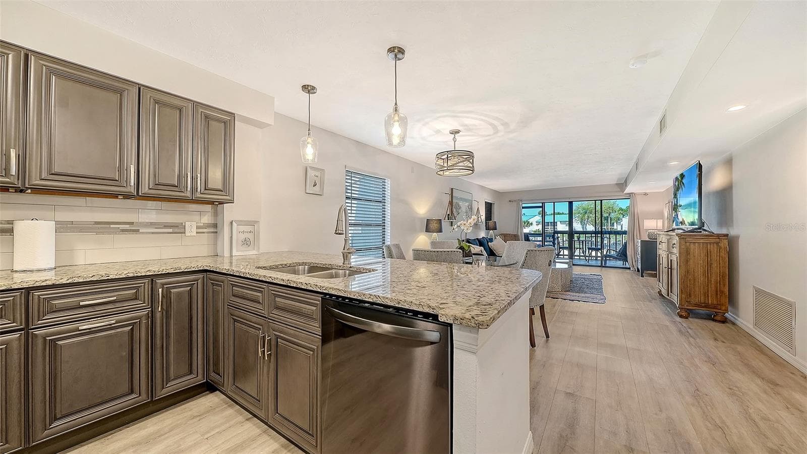 Condominium at 1249 DOCKSIDE PL #110, SARASOTA, photo 5 of 41