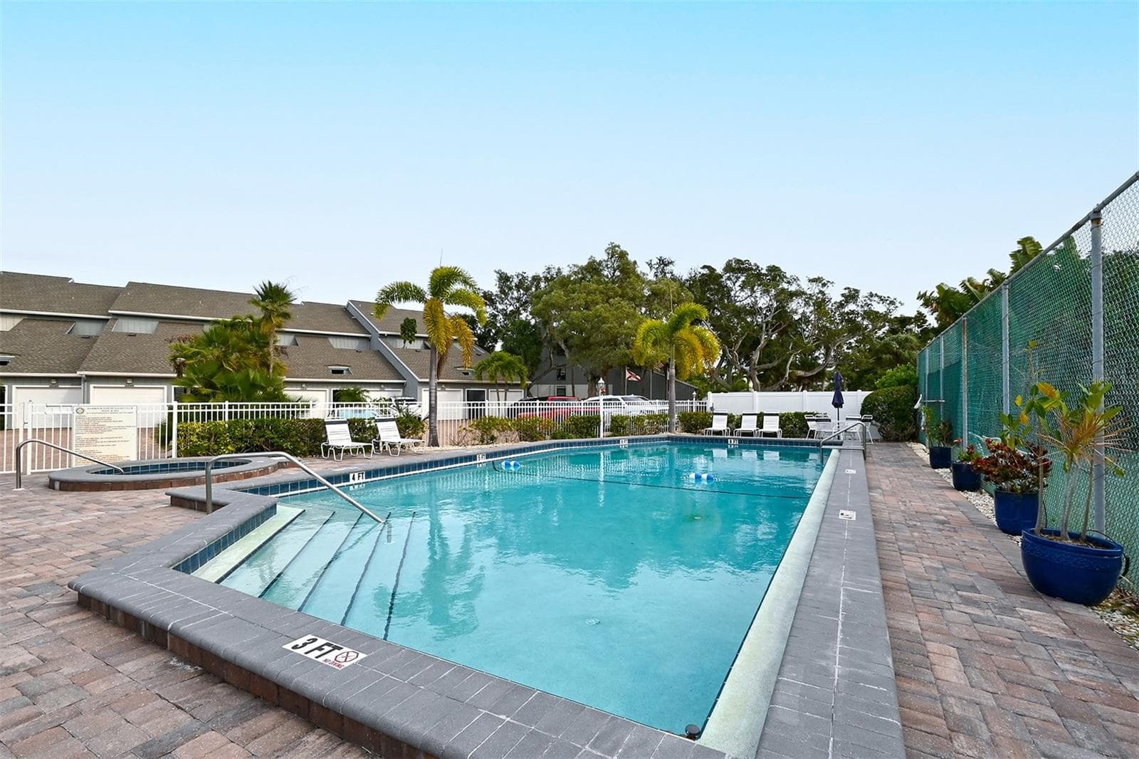Condominium at 1249 DOCKSIDE PL #110, SARASOTA, photo 34 of 41