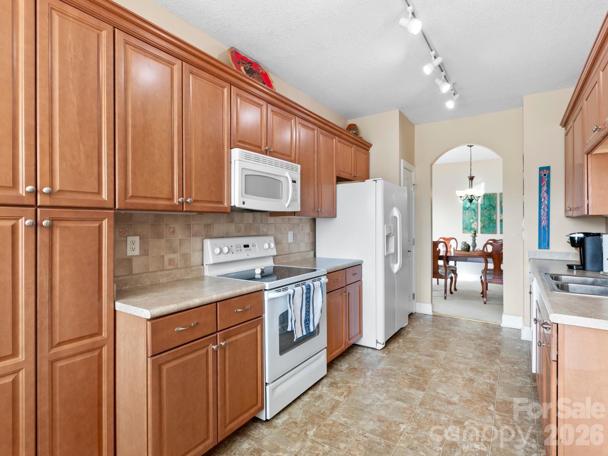 Single Family Residence at 7 Eagle Creek Trail S, Flat Rock, photo 12 of 29