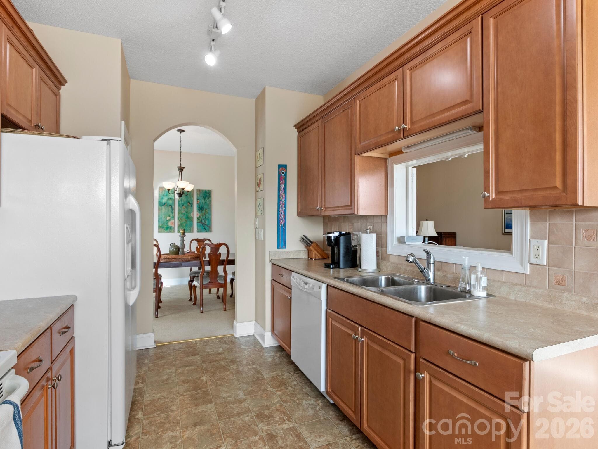 Single Family Residence at 7 Eagle Creek Trail S, Flat Rock, photo 14 of 29