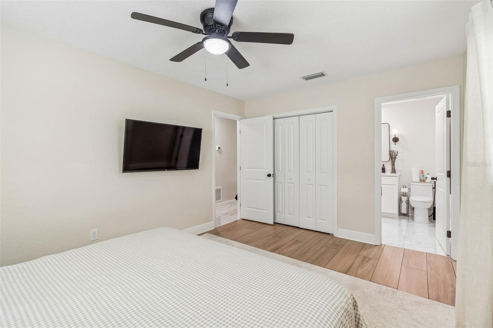 Single Family Residence at 1618 BARRY RD, CLEARWATER, photo 41 of 55