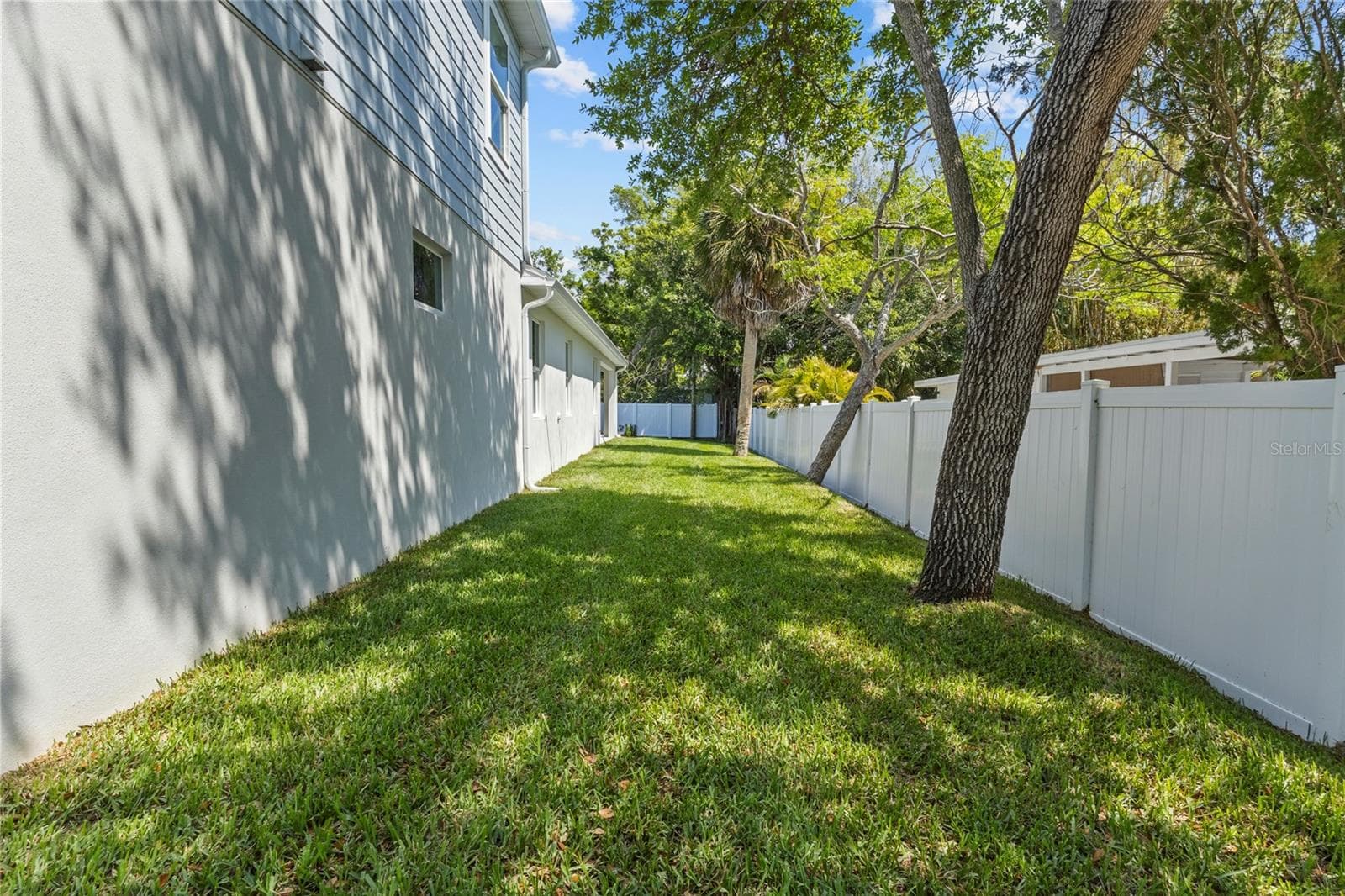 Gate can be put on the North side as well - 217 S SHADE AVE, SARASOTA