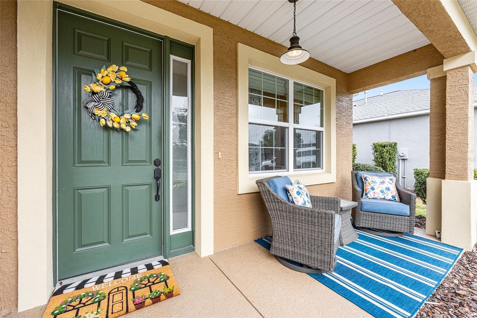 Inviting front porch - 8566 SW 79TH AVE, OCALA