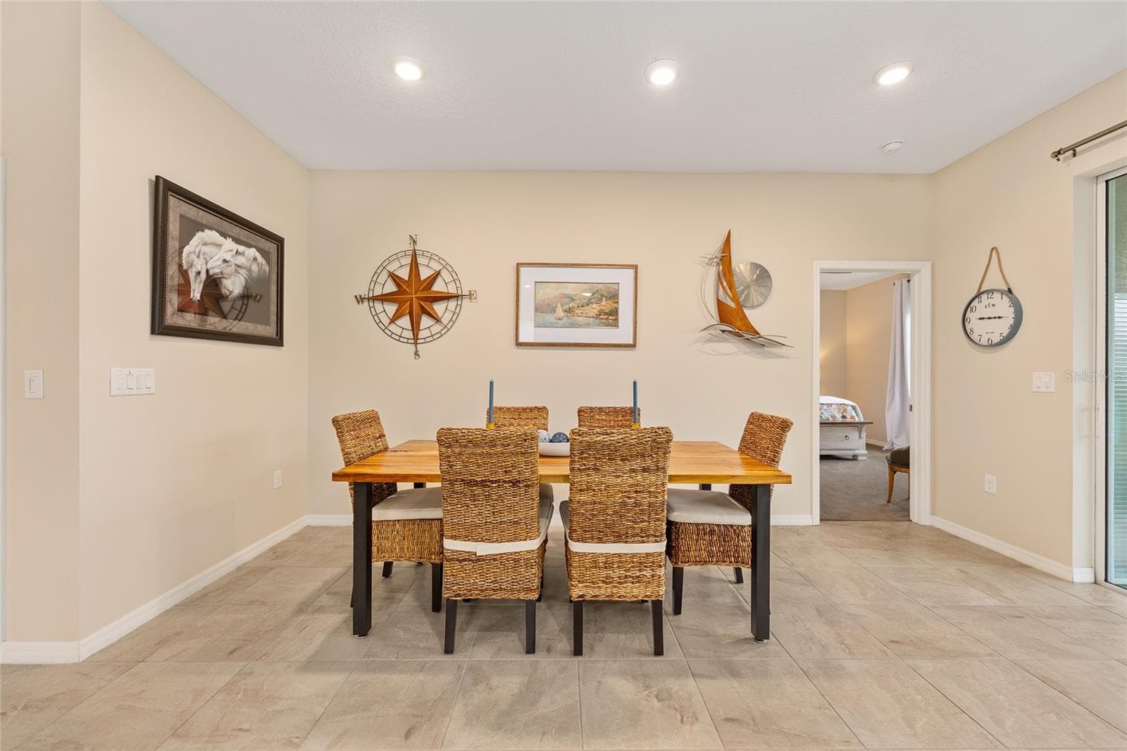Spacious dining room - 8566 SW 79TH AVE, OCALA