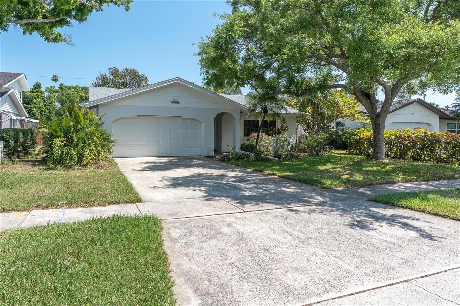 Front exterior - 5619 DENVER ST NE, ST PETERSBURG