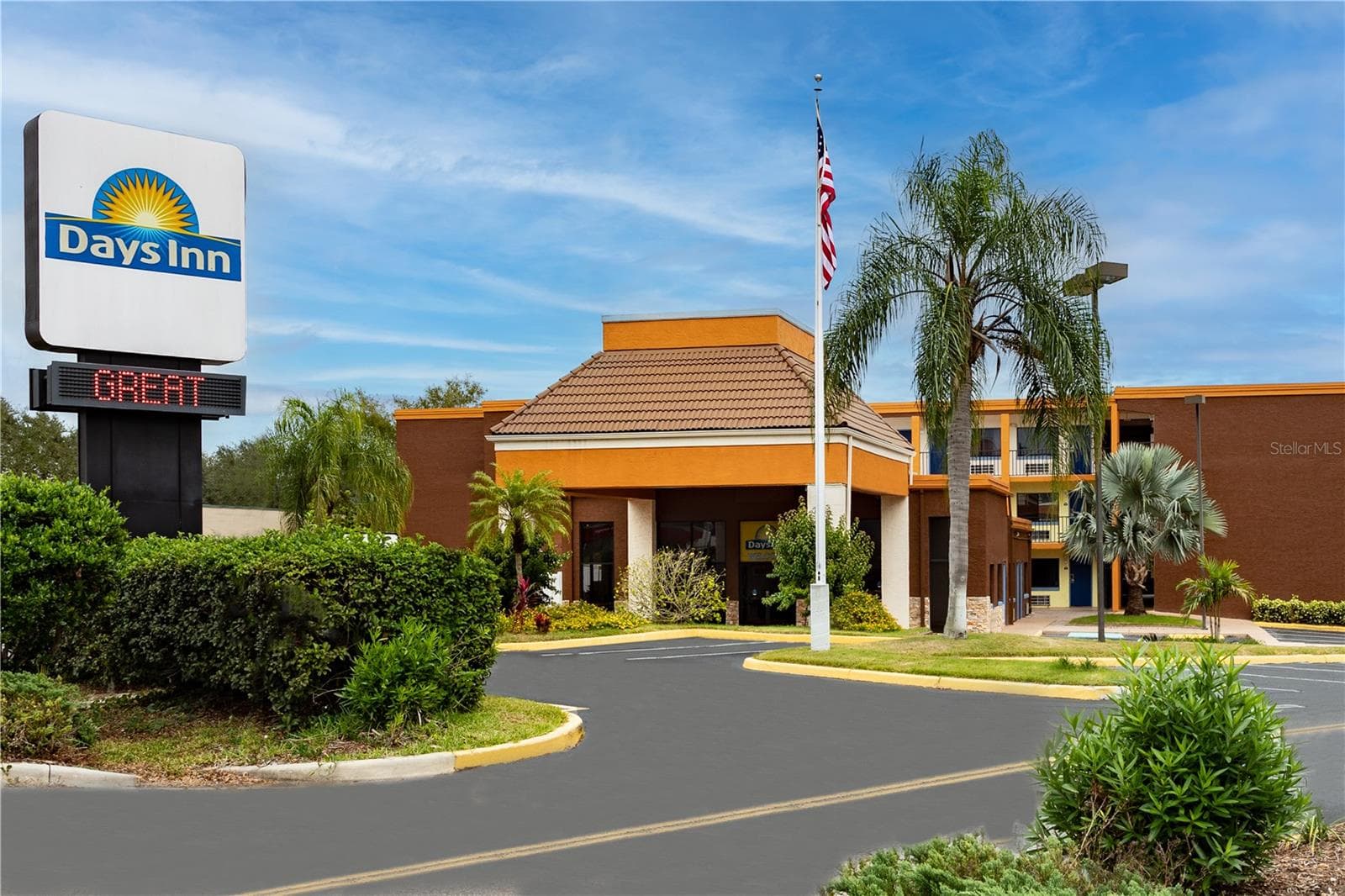 8245 S US-17-92 HWY