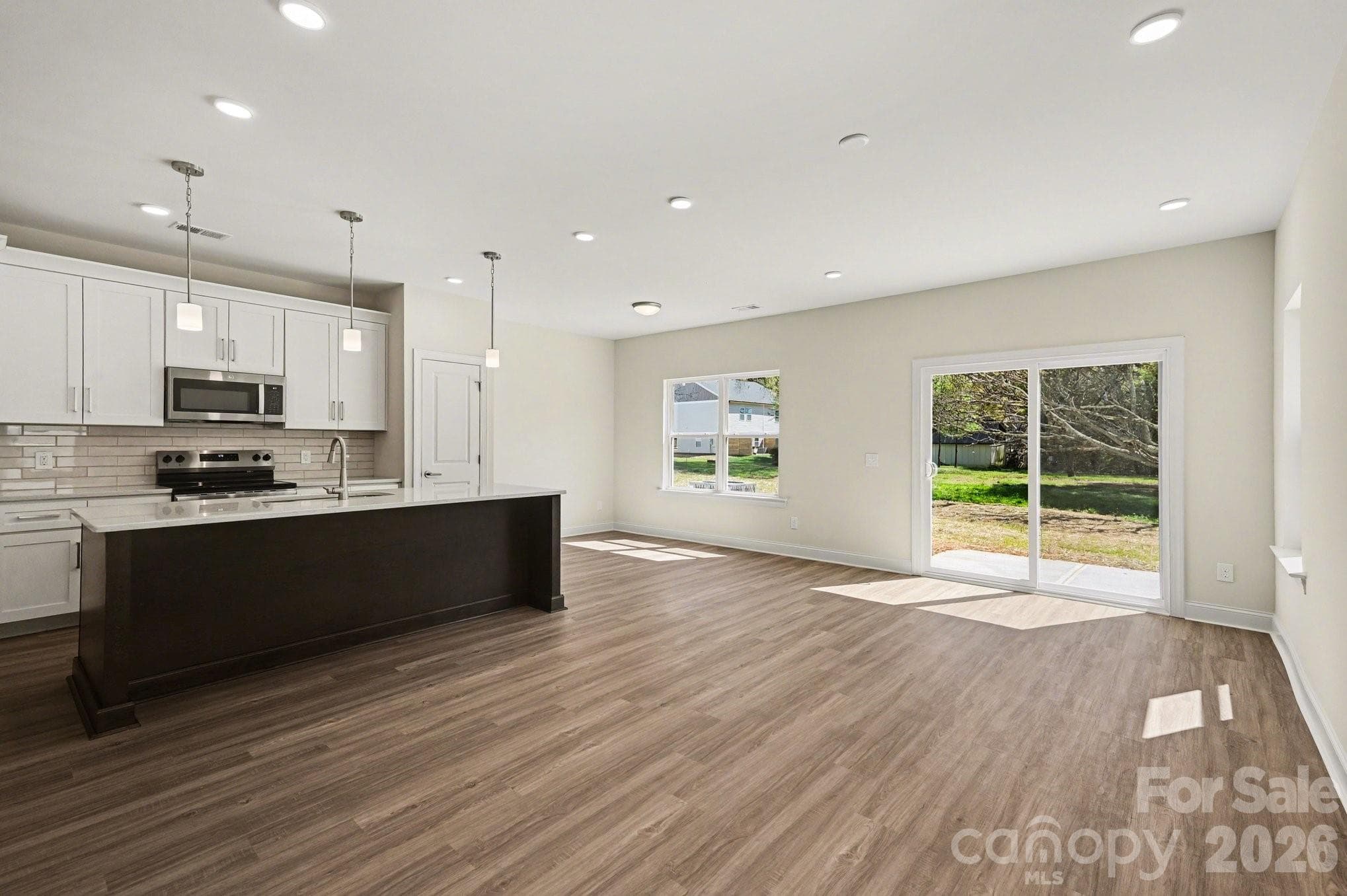Single Family Residence at Mooresville, photo 2 of 23