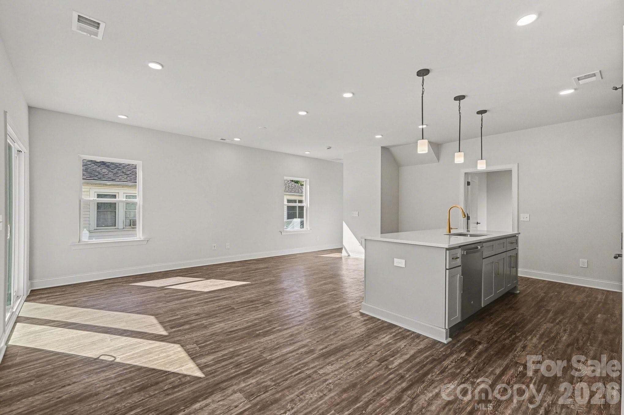 Single Family Residence at Mooresville, photo 4 of 24