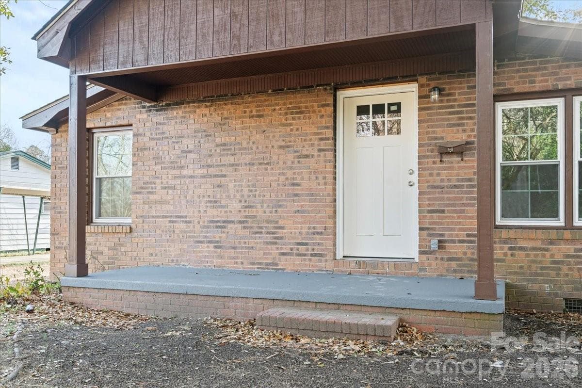 Single Family Residence at none, Cheraw, photo 4 of 36