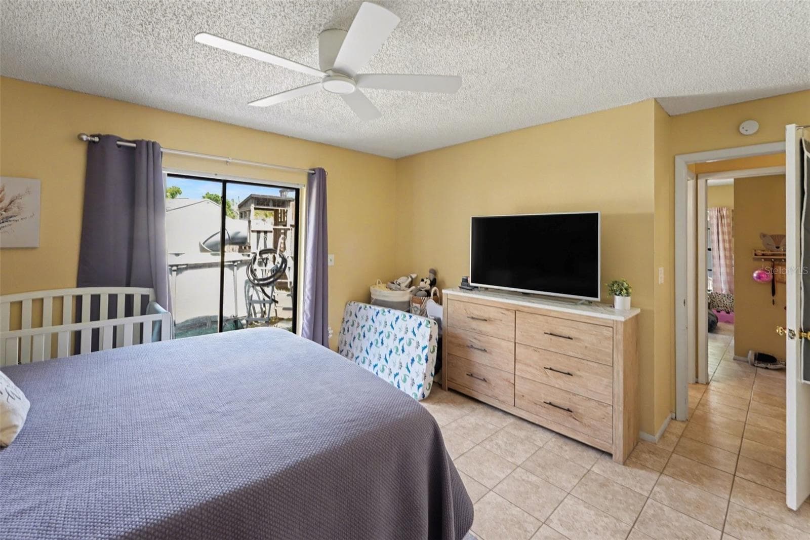 Single Family Residence at 516 SHERIDAN DR, PALM HARBOR, photo 8 of 21