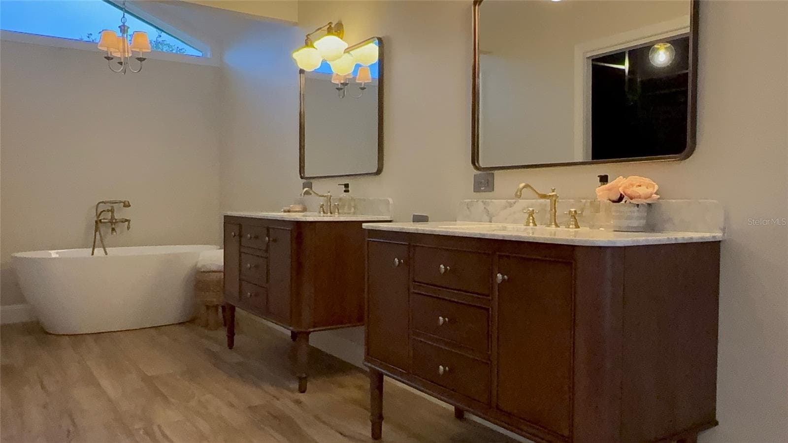 MASTER BATH - 9115 BAY SIDE CT, ORLANDO