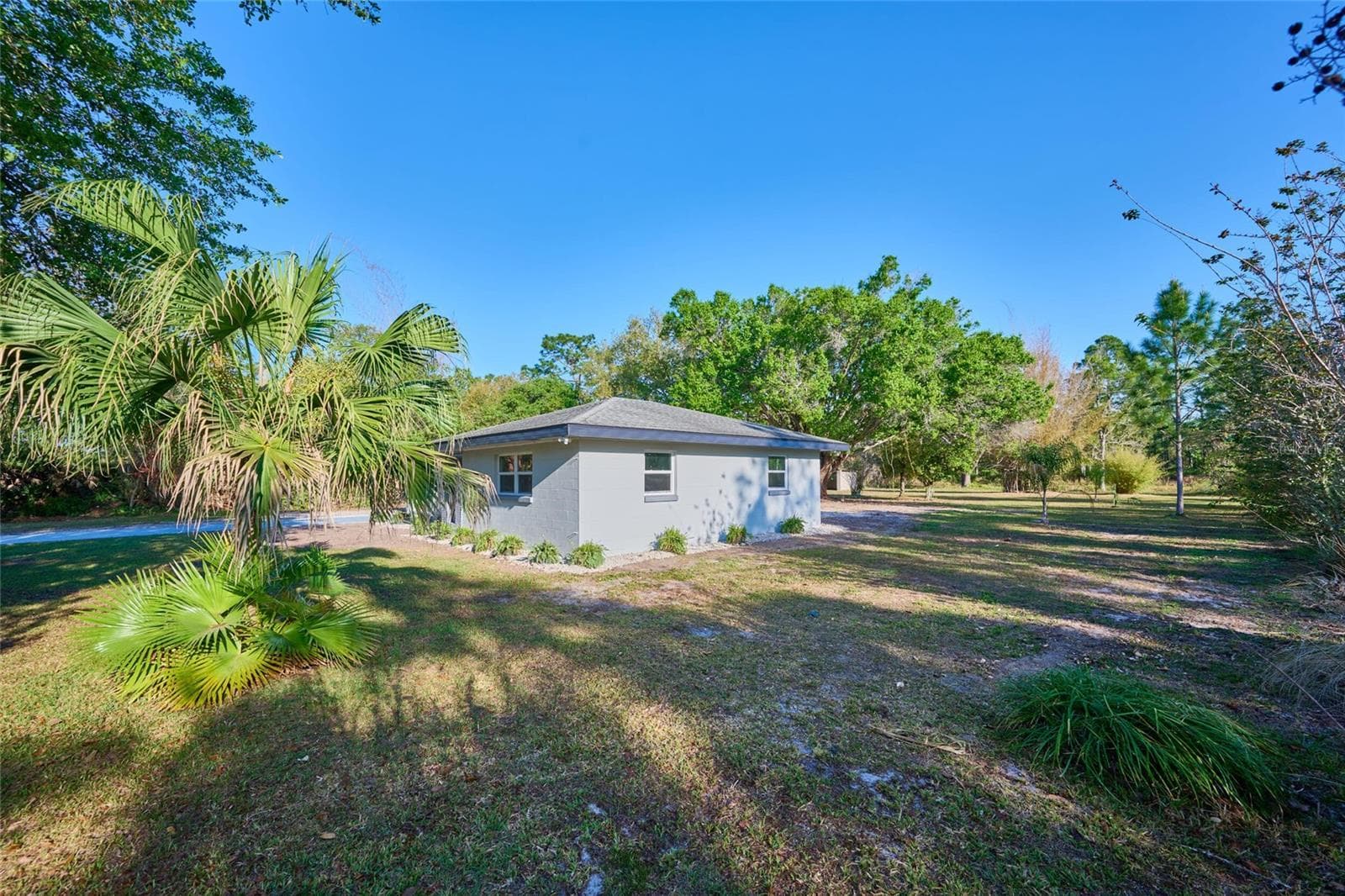 Single Family Residence at 3500 ORCHID DR, INDIAN LAKE ESTATES, photo 4 of 36