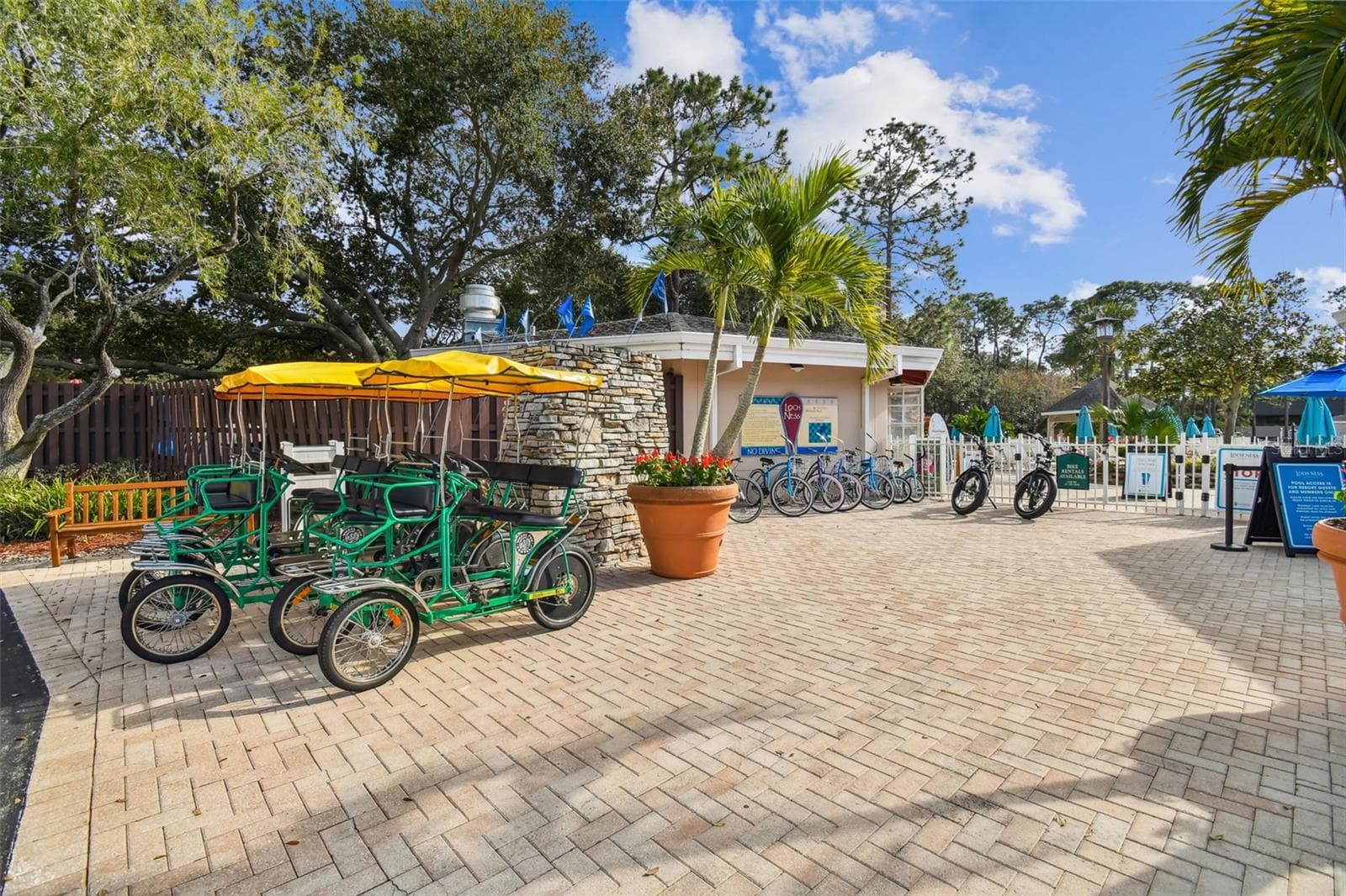 Condominium at 36750 US HIGHWAY 19 N #8-202, PALM HARBOR, photo 69 of 82