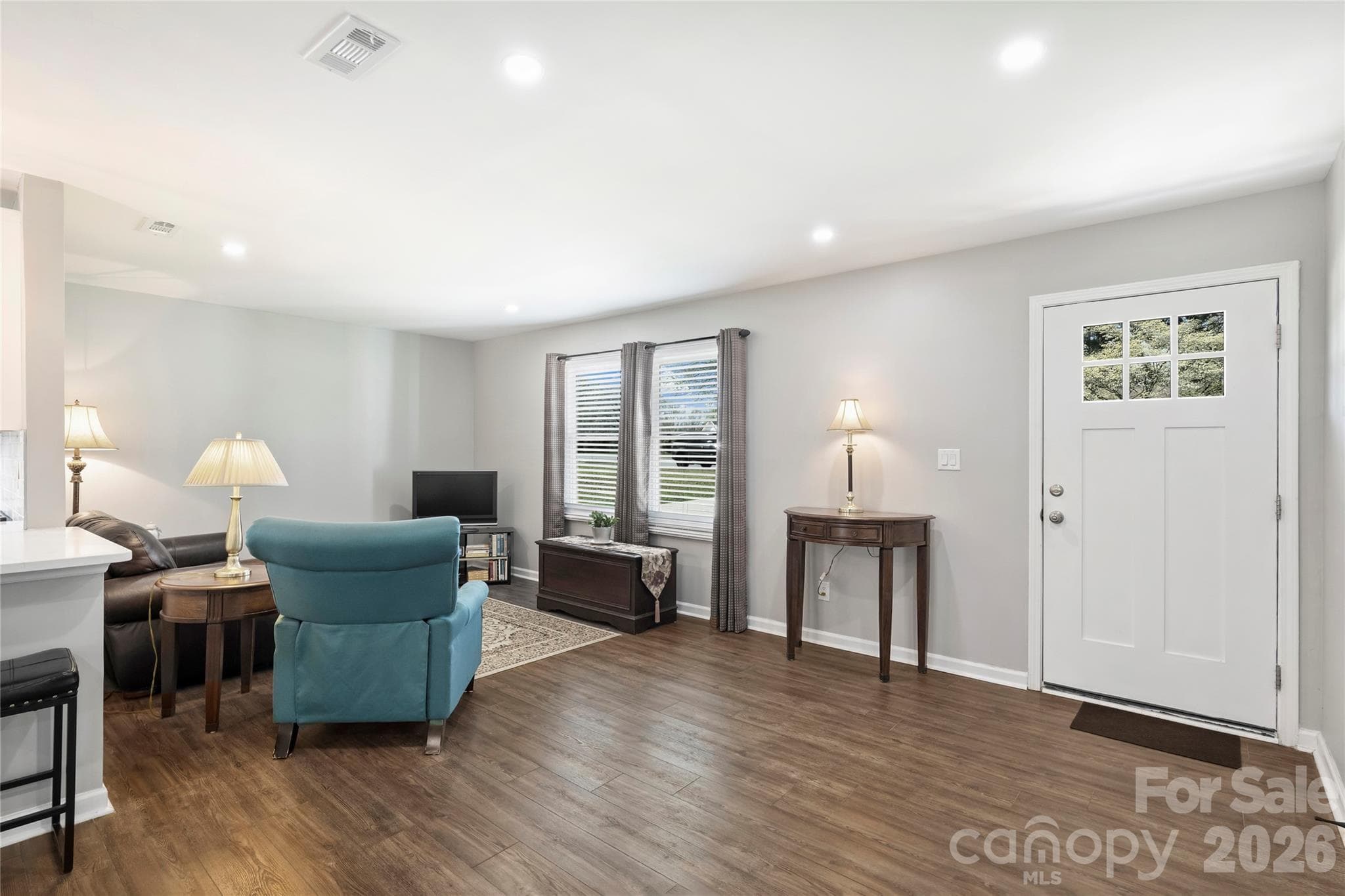 Living Room - 3724 Cobbleridge Drive, Charlotte