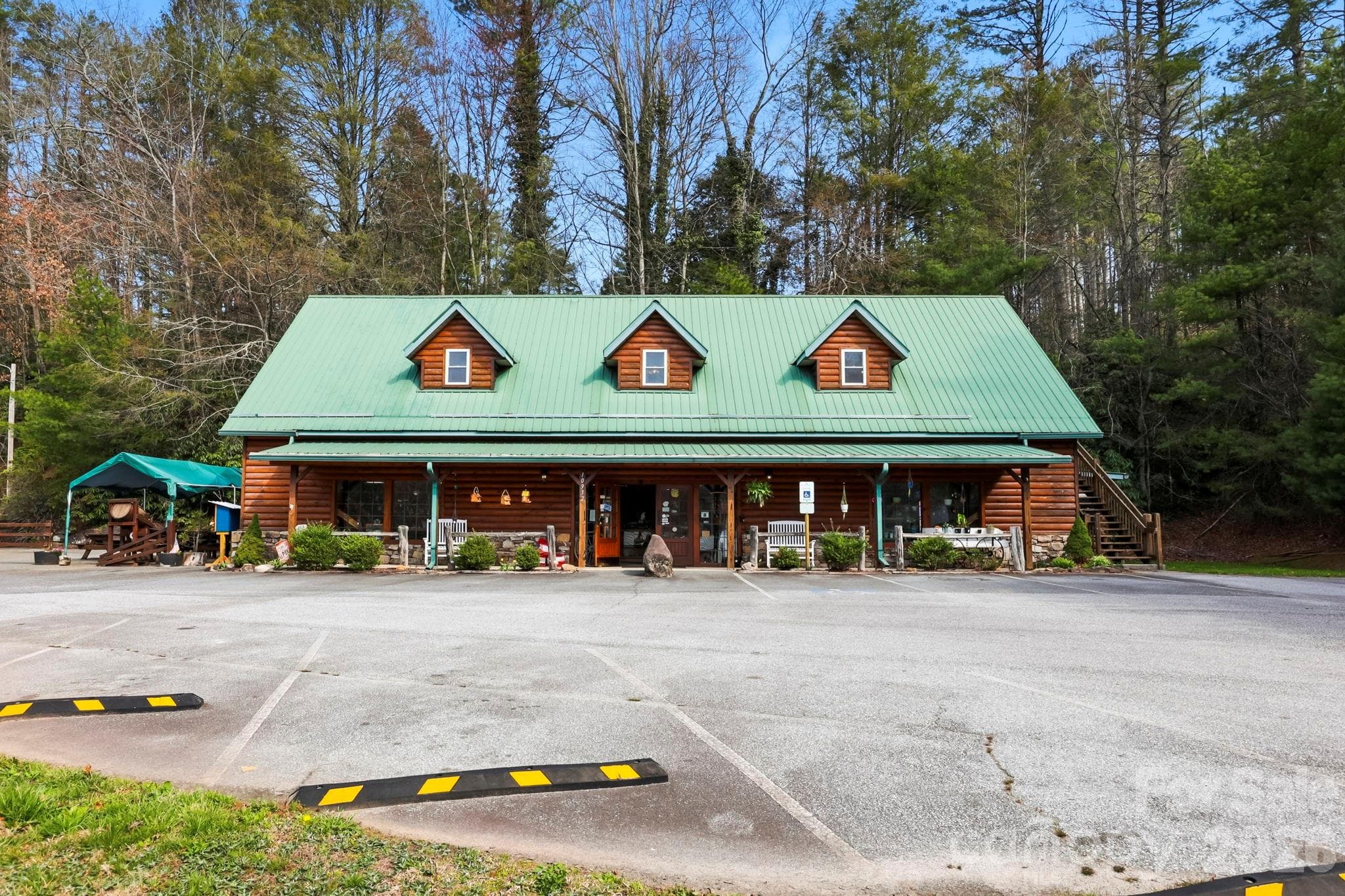 Single Family Residence at 10932 Rosman Highway, Lake Toxaway, photo 4 of 34
