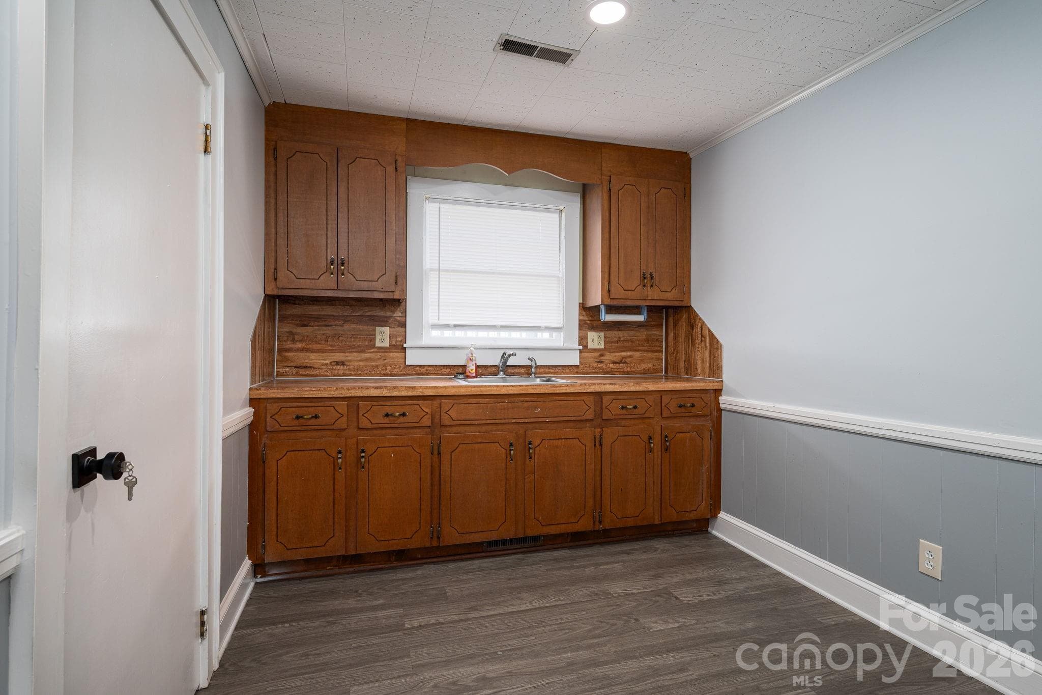Office at 511 Lee Avenue, Lincolnton, photo 12 of 32