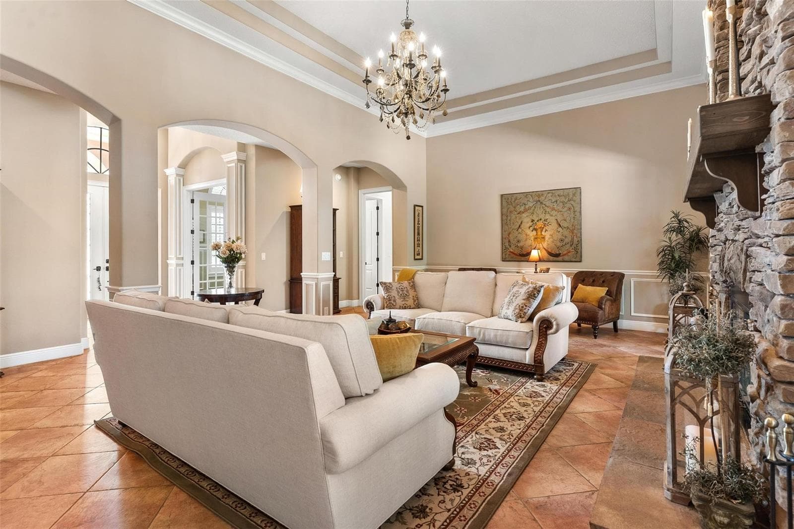 DOUBLE TREYED CEILINGS - 3001 ISOLA BELLA BLVD, MOUNT DORA