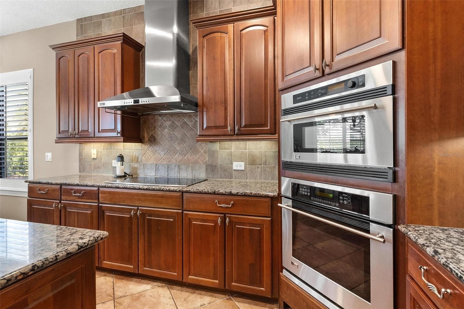 KITCHEN - 3001 ISOLA BELLA BLVD, MOUNT DORA