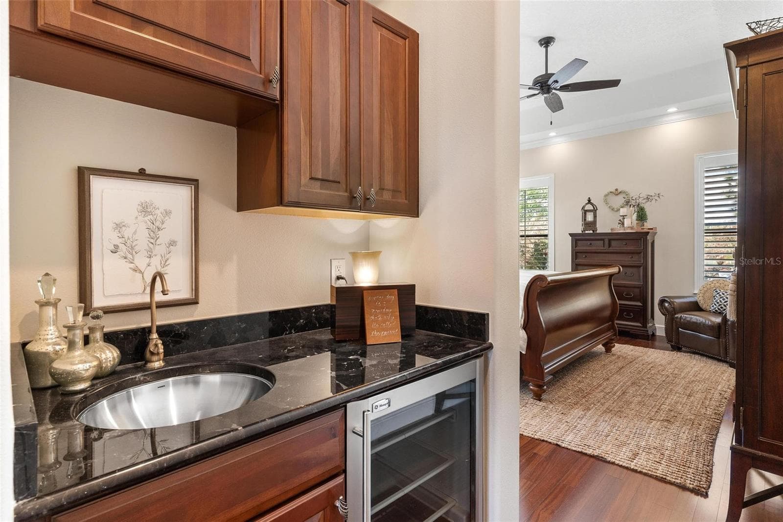 WET BAR IN PRIMARY BEDROOM - 3001 ISOLA BELLA BLVD, MOUNT DORA