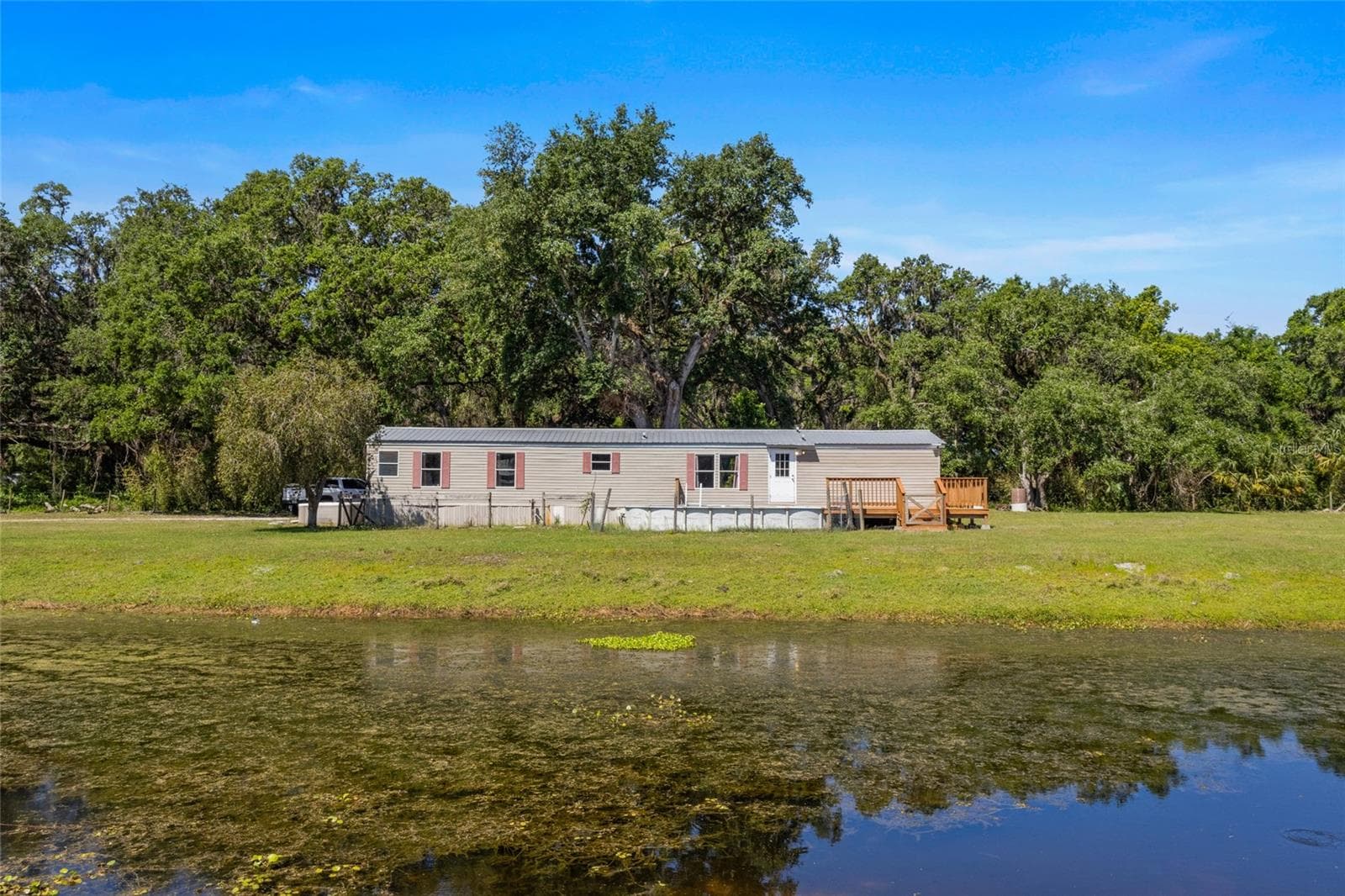 Farm at 11902 CR 727, WEBSTER, photo 3 of 28