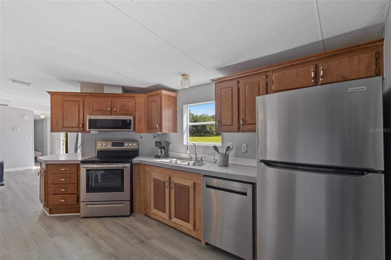Kitchen - 11902 CR 727, WEBSTER