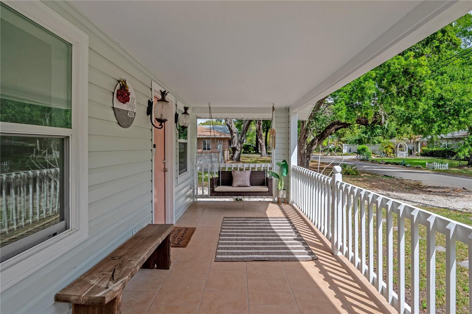 Single Family Residence at 4206 N DOWNING AVE, TAMPA, photo 3 of 41
