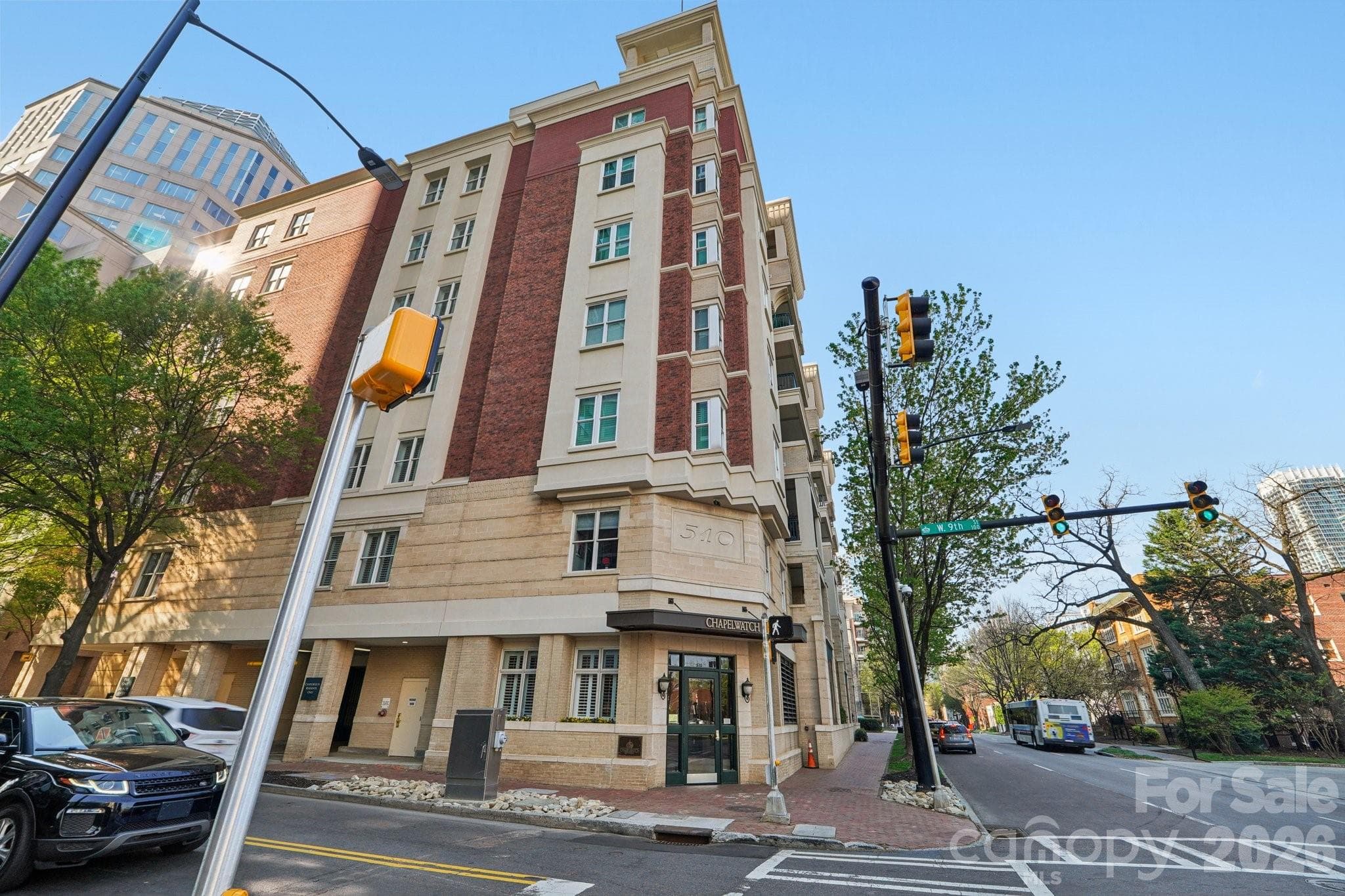 Condominium at Charlotte, photo 2 of 48