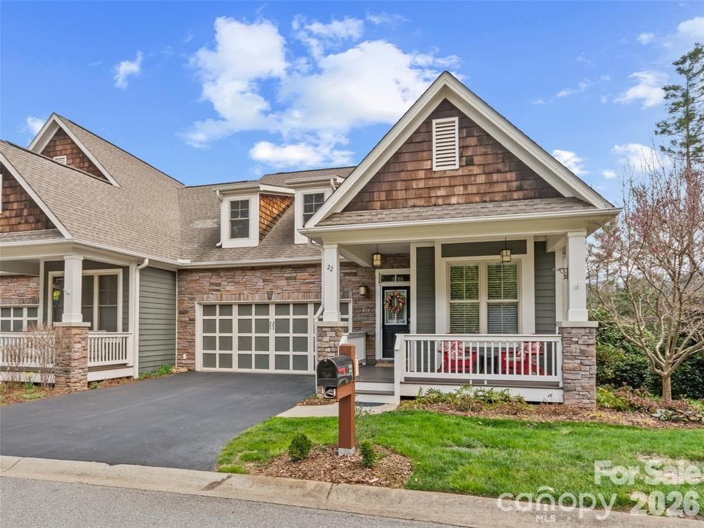 Townhouse at 22 S Kaufman Stone Way, Biltmore Lake, photo 2 of 46